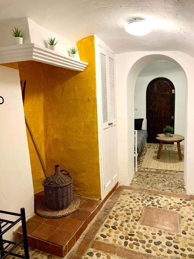 Casa Cueva Castillo Perales de Tajuna Exterior photo