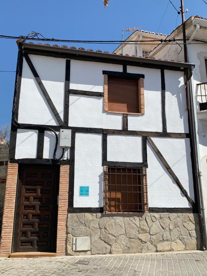Casa Cueva Castillo Perales de Tajuna Exterior photo